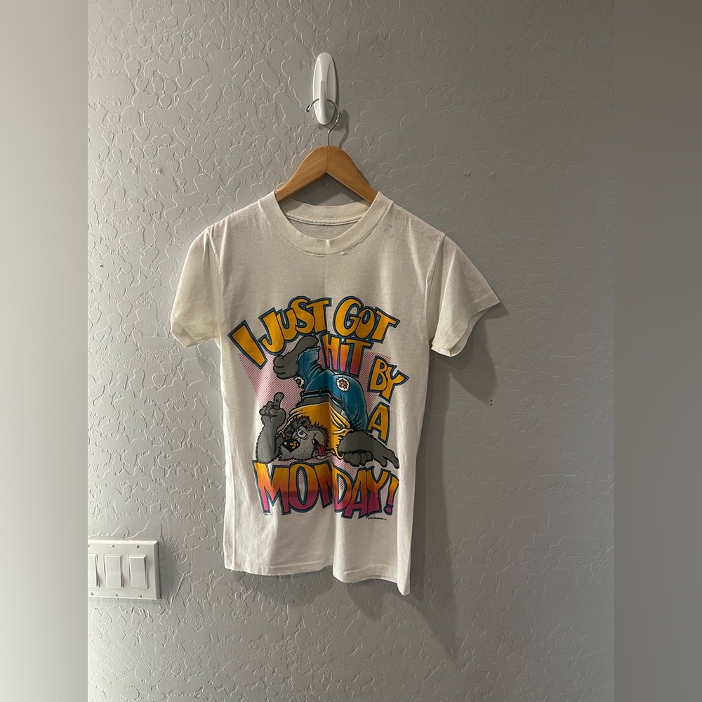 Vintage 80s Monday Humor Essential‎ Bear Funny SS Shirt XS